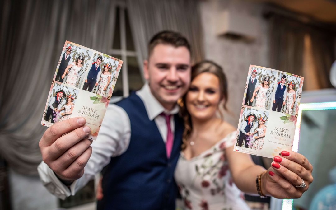 Why You Need Both A Photographer And A Photo Booth At Your Wedding